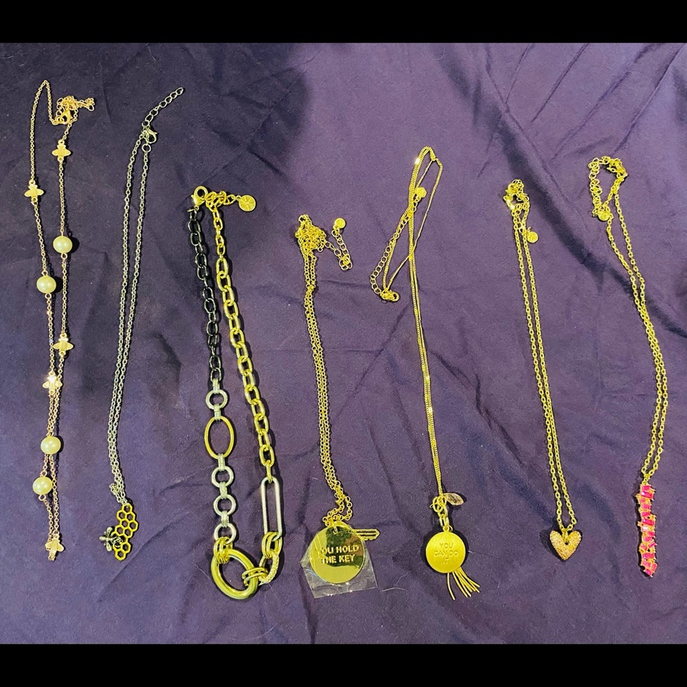 Lot of 7 Mary Kay prize necklaces